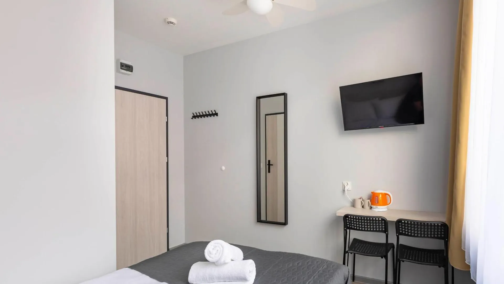 Homestay Zefiro Na Gnilnej Apartment Gdansk