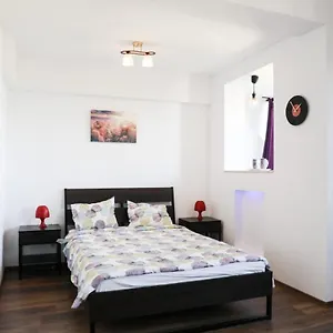 https://apartament-ultracentral-zona-piata-universitatii-bucharest.bucharesthotelsnow.com